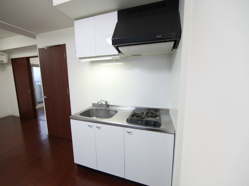 キッチン　システムキッチン（ガス2口コンロ付）