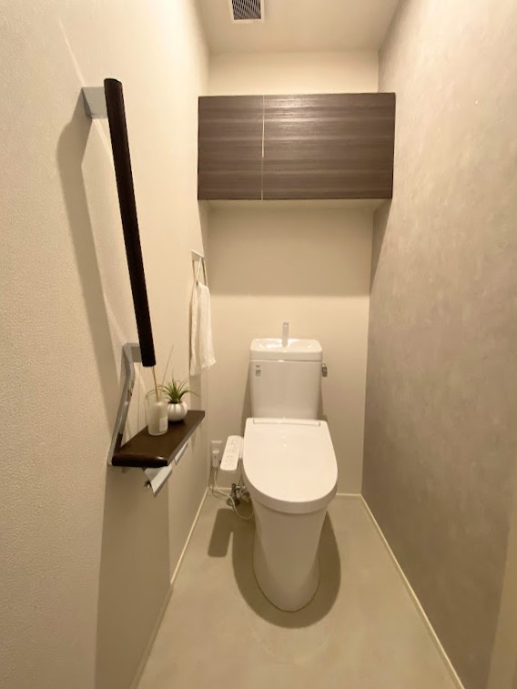 トイレ　同建物施工事例