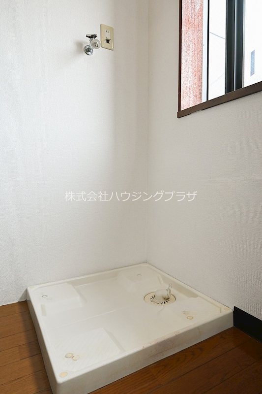 洗面設備　室内洗濯機置場