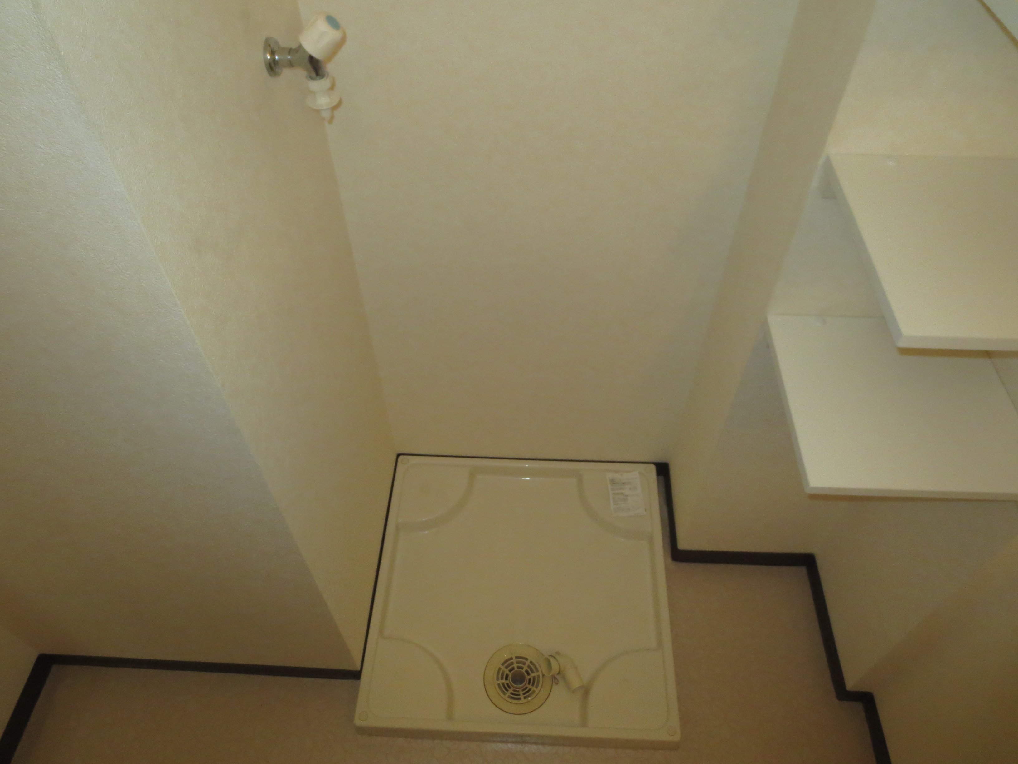 その他　洗濯機置場