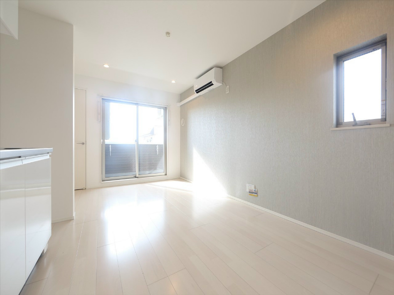 バルコニー　ＬＤＫ9.3帖　洋室4.7帖　エアコン各部屋　イメージ写真