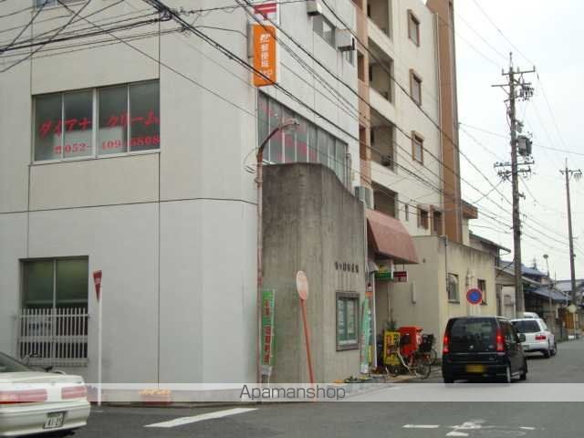 その他　郵便局（その他）まで711m