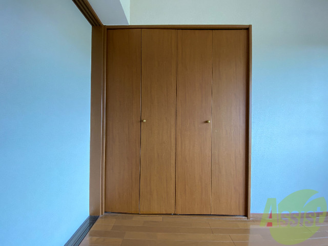 収納　収納スペースはコチラ。中が気になりますね～。