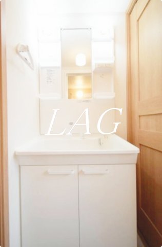 洗面設備　洗面台です。