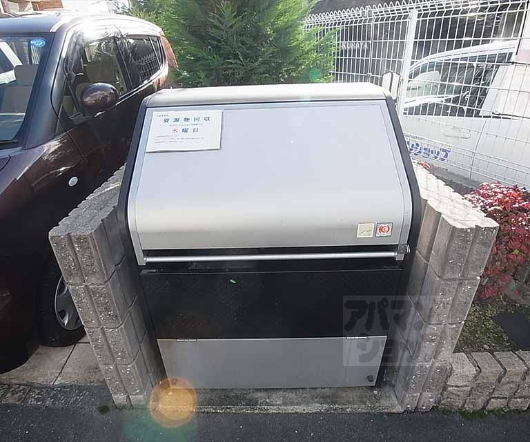 その他　ダストボックス