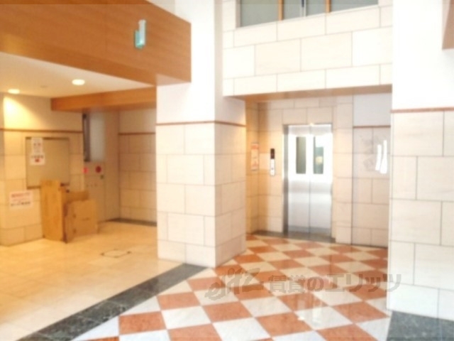 ロビー　ロビー