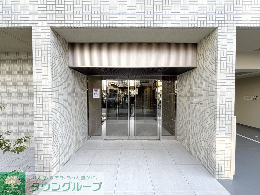 エントランス　エントランス