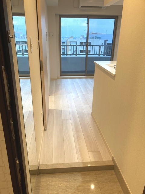 玄関　※写真は同タイプ住戸です。