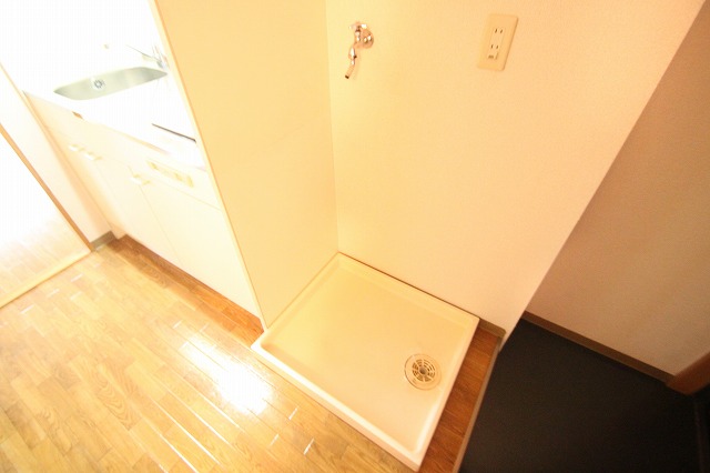 その他部屋・スペース　洗濯機置き場