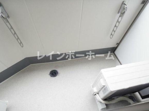 バルコニー　広々としたバルコニーです