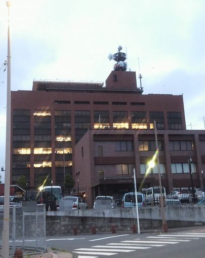 警察署・交番　三重県警察本部（警察署・交番）まで197m