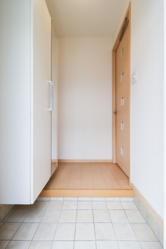 玄関　図面と現状に相違がある場合には現状を優先