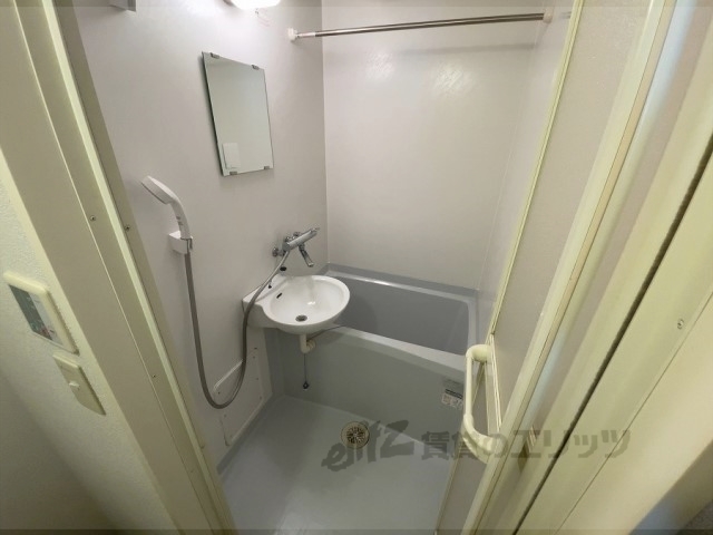 バス・シャワールーム　ユニットバス