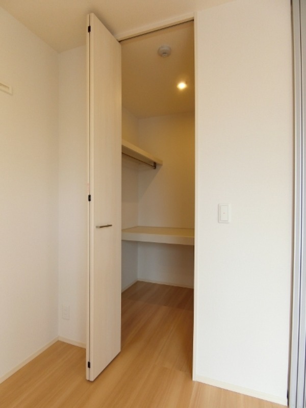 収納　図面と現状に相違がある場合には現状を優先