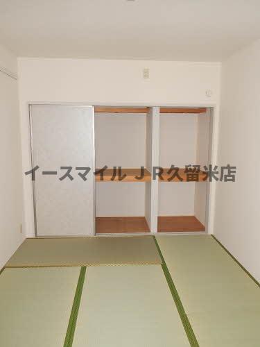 収納　たっぷりとした収納スペースです