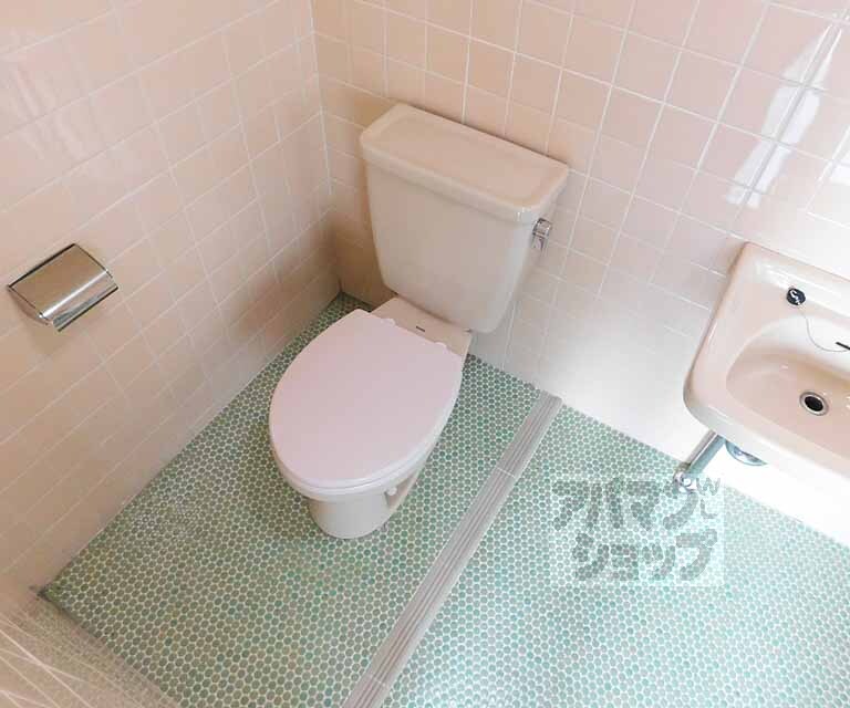 トイレ　掃除のしやすいトイレです