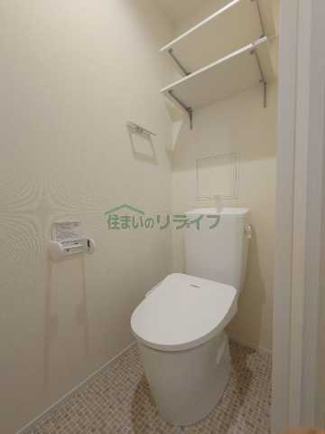 トイレ　別階層の写真になります。