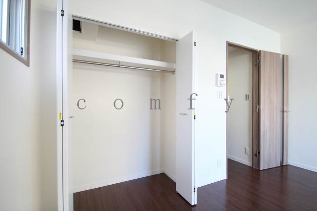 収納　大きめのクローゼット