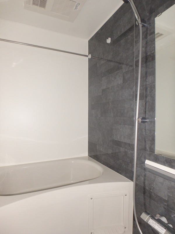 バス・シャワールーム　図面と現状に相違がある場合には現状を優先