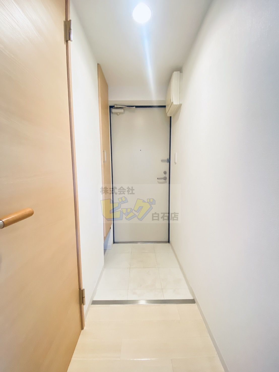 玄関　スッキリとした広々玄関です♪