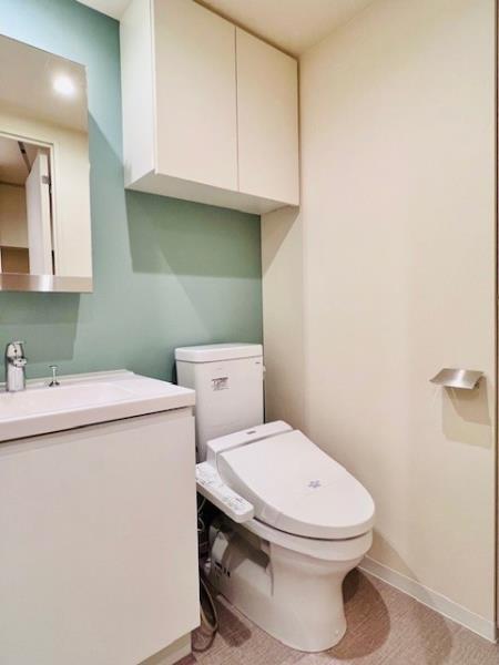 トイレ　シンプルで使いやすいトイレです