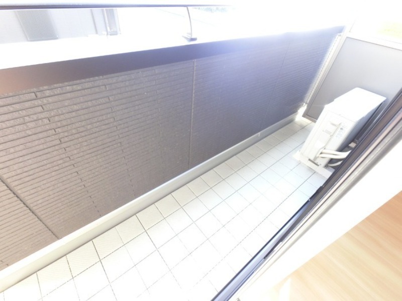 バルコニー　図面と現状に相違がある場合には現状を優先