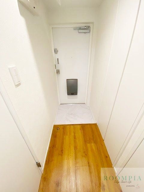 玄関　物件画像