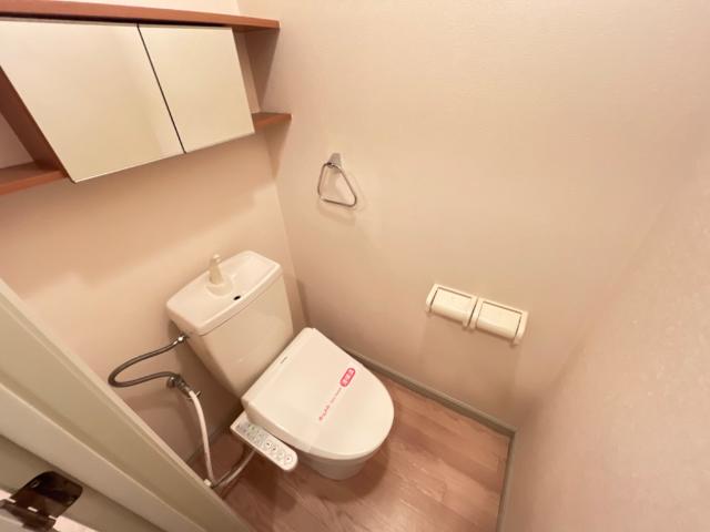 トイレ　トイレ