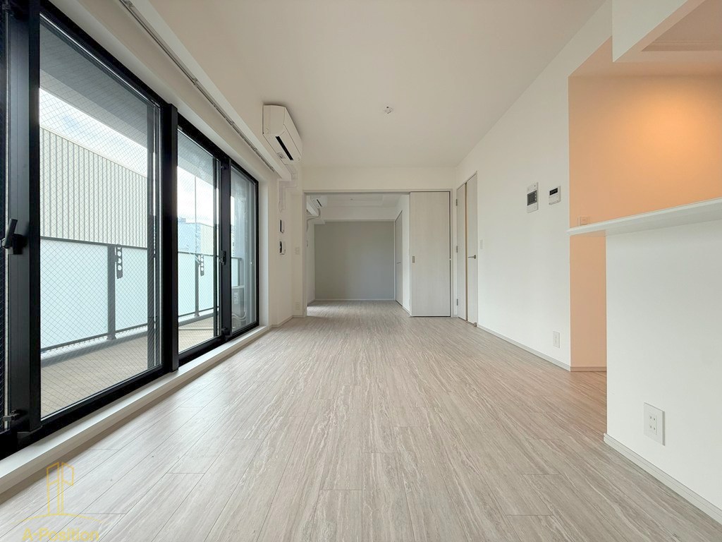 居室・リビング　ソルレヴェンテ新梅田