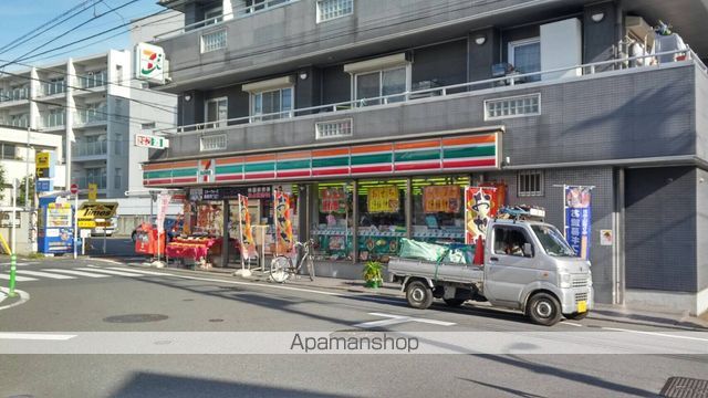 コンビニ　セブンイレブン　世田谷経堂２丁目店（コンビニ）まで242m