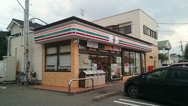 コンビニ　セブンイレブン加須川口2丁目店（コンビニ）まで300m