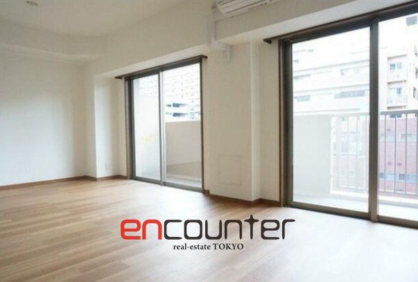 居室・リビング　※同マンション別室参考写真