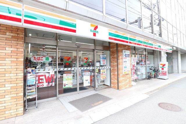 コンビニ　セブンイレブン横浜岩井町店（コンビニ）まで281m