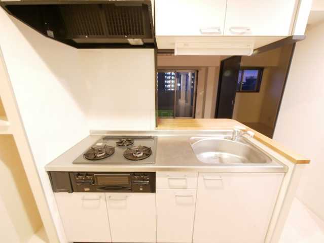 キッチン　ラルジュ　マノワール