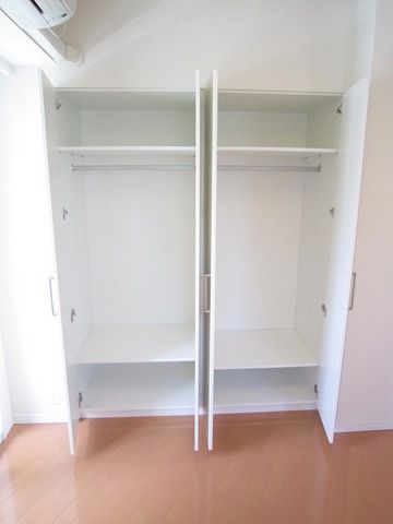 収納　クローゼット