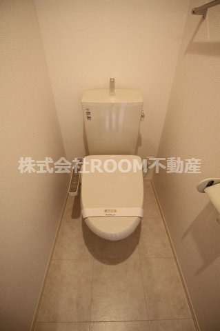 トイレ　ゆったりとした空間のトイレです