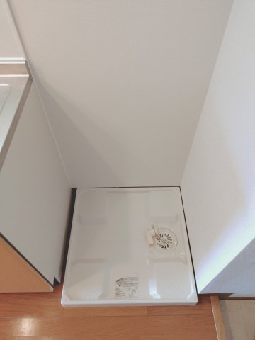 その他　室内洗濯機置場です