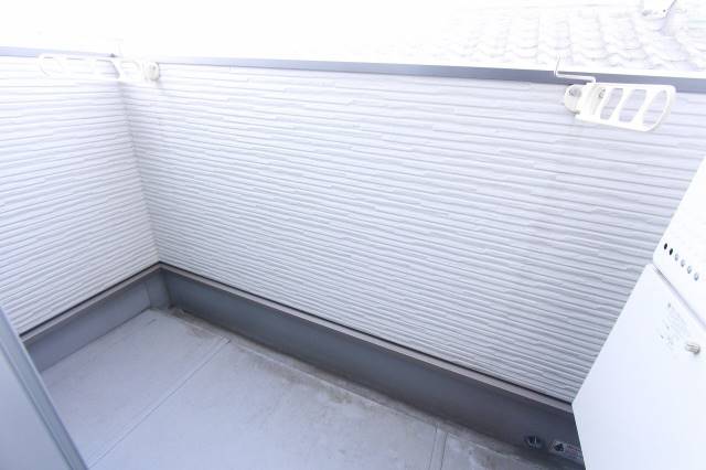 バルコニー　＊モデルルーム写真参照