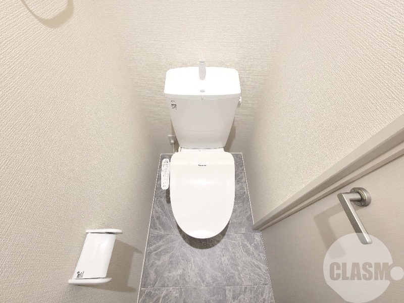 トイレ　ウォシュレット＆ウォームレット