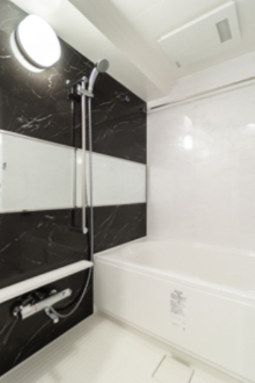 バス・シャワールーム　YUNO ART KAMEIDO