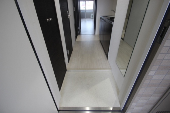 玄関　※別部屋の写真です