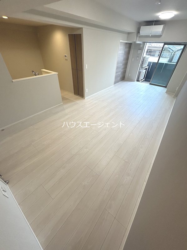 居室・リビング　16.7帖の広々としたLDKです。