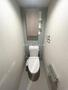 トイレ　ウォシュレット付のトイレです。