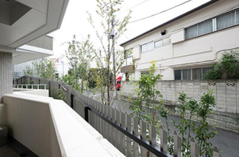 バルコニー　参考写真