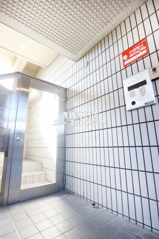 セキュリティ　来客時も安心◎オートロック付き