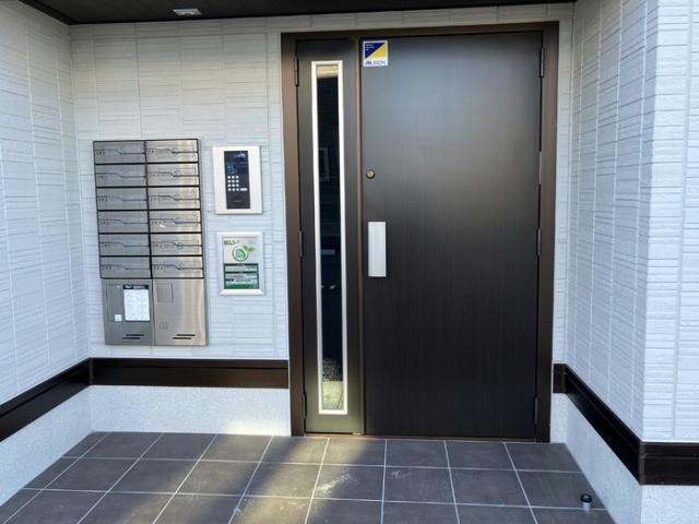 エントランス　エントランス部分