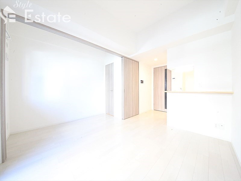 居室・リビング　内装