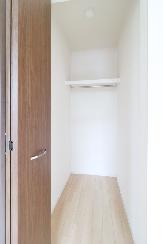 収納　図面と現状に相違がある場合には現状を優先