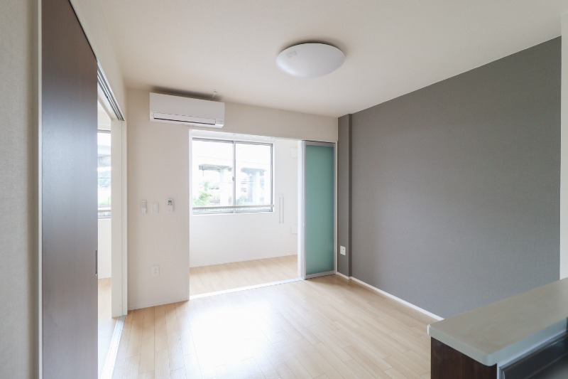 居室・リビング　図面と現状に相違がある場合には現状を優先