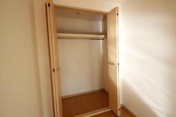 収納　※別部屋の写真です